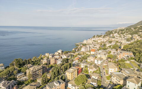Pieve Ligure Seaside View, Wifi: Plan D'Eau, Zone Résidentielle, Bâtiment, Ville, Côte, Cotiers Et Relief Océaniques, Mer, Quartier, Vue Du Ciel, Horizon