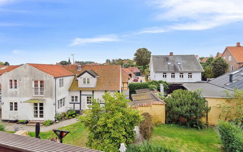 Vivina - 200M from the Sea: Bois, Toit, Architecture, Domicile, Maison, Chalet, Siding, Dur, Pente, Biens