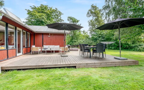 Vickie - 600M from the Sea: Bois, Domicile, Porche, Plate-Forme, Dur, Toit, Tache De Bois, Parquet, Eco Hôtel