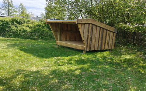 Vickie - 600M from the Sea: Bois, Domicile, Porche, Plate-Forme, Dur, Toit, Tache De Bois, Parquet, Eco Hôtel
