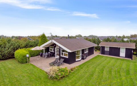 Eljena - 700M from the Sea