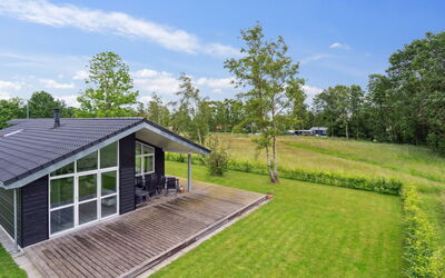 Hæryst - 300M from the Sea