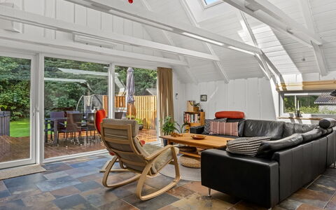 Diderik - 30Km from the Sea: Toit, Maison, Domicile, Chalet, Porte, Siding, Plate-Forme, Porche, Planche, Dur