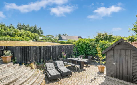 Evamaria - 10M from the Sea: Bois, Toit, Architecture, Domicile, Maison, Chalet, Siding, Dur, Pente, Biens