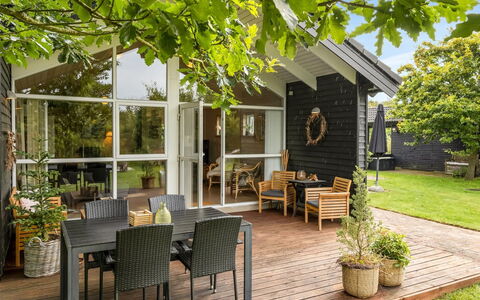Jarmunrek - 400M to the Fjord: Maison, Toit, Domicile, Chalet, Cabanon, Batiments Jardin, Siding, Cour, Cabane En Rondins, Cabane