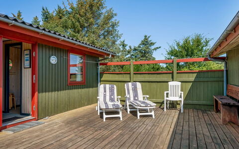 Geertje - 900M from the Sea: Maison, Toit, Domicile, Chalet, Cabanon, Batiments Jardin, Siding, Cour, Cabane En Rondins, Cabane