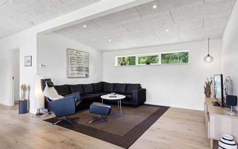 Gertraude - 800M from the Sea: Design Intérieur, Sol, Meubles, Sol, Mur, Canapé, Plafond, Salon, Bois, Pièce