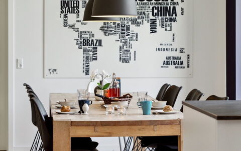Gertraude - 800M from the Sea: Design Intérieur, Meubles, Autocollant Mural, Pièce, Salon, Chaise, Salle À Manger, Table Cuisine Et Salle A Manger, Lampe, Fond D'Écran
