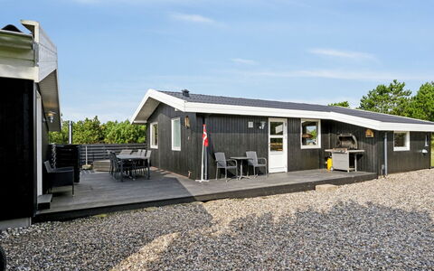 Mirkka - 200M from the Sea: Herbe, Prairie, Lot Terre, Chalet, Zone Rurale, Prairie, Batiments Jardin, Jardin, Cabanon
