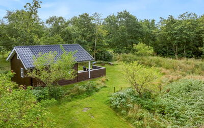 Unge - 2.9Km from the Sea