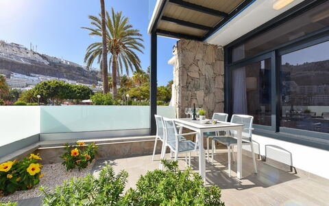 Morea Suites 1: Vert, Feuille, Plante, Arbre, Biome, Herbe, Loisir, Suppression Des Plantes Ligneuses, Design Urbain, Teintes Et Ombres
