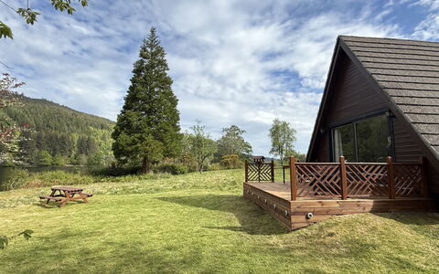 Lodge 6: Herbe, Bois, Lot Terre, Chalet, Zone Rurale, Dur, Prairie, Pâturage, Jardin, Aménagement Paysager