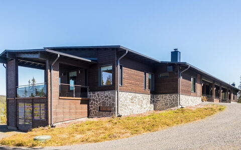 Holy Lake Chalet a: Architecture, Toit, Chalet, Domicile, Siding, Porche, Biens, Ombre, Ferme, Cabane En Rondins