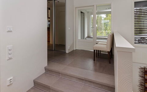 Holy Lake Chalet a: Bois, Neige, Chalet, L'Hiver, Toit, Domicile, Gelé, Cabane En Rondins, Siding, Pente