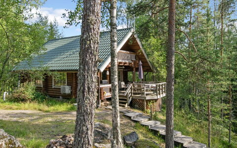 Karhupirtti: Bois, Chalet, Cabane En Rondins, Zone Rurale, Cabane, Des Bois, Forêt, Batiments Jardin, Siding, Dur