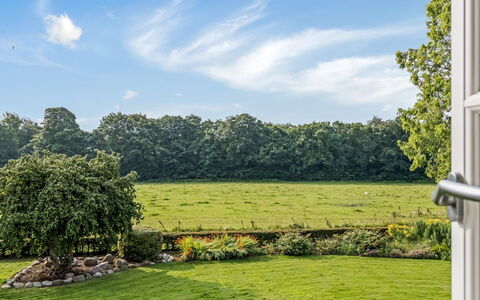 Vinni - 25Km from the Sea: Bois, Toit, Domicile, Maison, Architecture, Siding, Lot Terre, Chalet, Cabanon, Batiments Jardin
