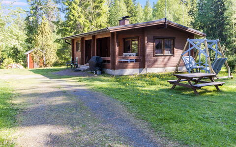 Kesäranta: Bois, Sol, Sol, Meubles, Parquet, Design Intérieur, Lit Superposé, Pièce, Tache De Bois, Dur