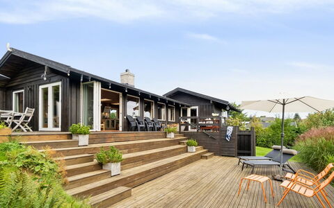 Yardila - 1.4Km from the Sea: Bois, Toit, Architecture, Domicile, Maison, Chalet, Siding, Dur, Pente, Biens