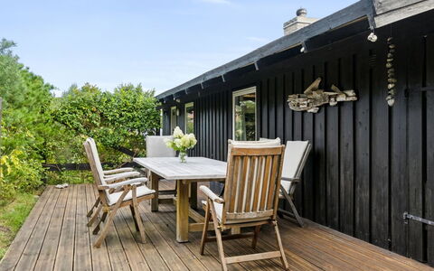 Yardila - 1.4Km from the Sea: Bois, Toit, Architecture, Domicile, Maison, Chalet, Siding, Dur, Pente, Biens