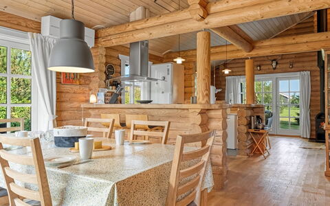 Sigga - 1.6Km from the Sea: Meubles, Sol, Bois, Design Intérieur, Sol, Plafond, Chaise, Parquet, Table Cuisine Et Salle A Manger, Cuisine