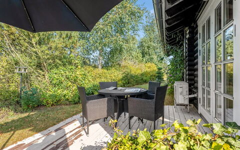 Sigga - 1.6Km from the Sea: Bois, Toit, Architecture, Domicile, Maison, Chalet, Siding, Dur, Pente, Biens