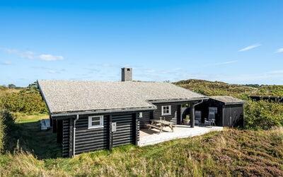 Christl - 500M from the Sea