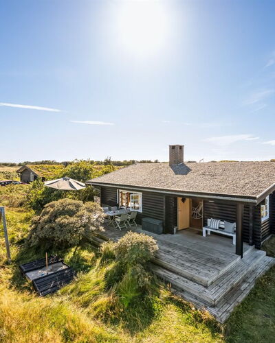 Christl - 500M from the Sea