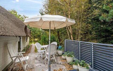 Adina - from the Sea: Mobilier De Jardin, Meubles, Chaise, Arbuste, Tableau De Plein Air, Ombre, Jardin, Chalet, Couverture De Sol, Patio