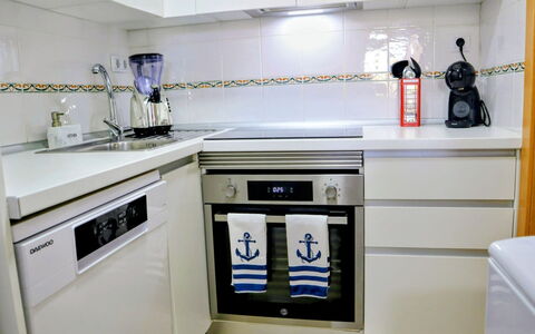 El Pinar de San Ginés: Principaux Appliance, Cuisine, Appareil De Cuisine, Électroménager, Cabinetry, Cuisinière, Comptoir, Pièce, Le Fourneau, Gaz Poele