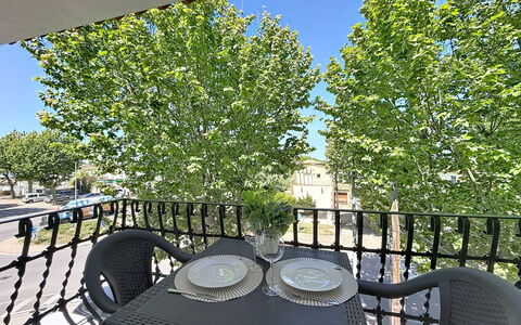 Empuriabrava 218: Meubles, Mobilier De Jardin, Tableau De Plein Air, Chaise, Table, Table Cuisine Et Salle A Manger, Ombre, Cour, Balcon, Porche