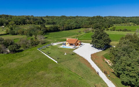 Tina: Plaine, Paysage, Chalet, Lot Terre, Maison, Domicile, Zone Rurale, Biens, Ferme, Prairie
