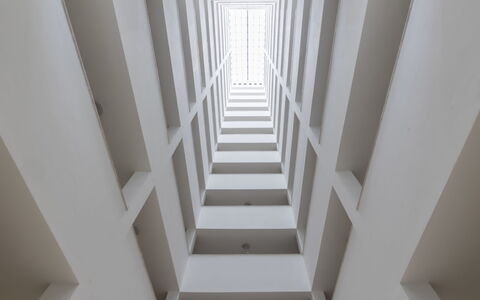 Giulia Apartment: Bois, Bâtiment, Symétrie, Composite, Rectangle, Métal, Plafond, Modèle
