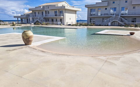 Sogno di Emanuel: Piscine, Béton, Biens, Recours, Caractéristique De L'Eau, Manoir, Villa, Cour, Ville Resort