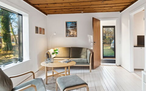 Andresine - 1.3Km from the Sea: Maison, Domicile, Toit, Chalet, Biens, Aménagement Paysager, Batiments Jardin, Siding, Ferme