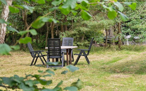 Andresine - 1.3Km from the Sea: Maison, Domicile, Toit, Chalet, Biens, Aménagement Paysager, Batiments Jardin, Siding, Ferme