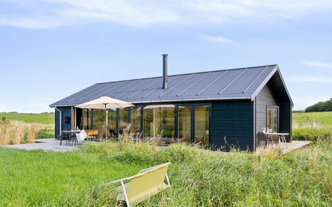 Aatos - 250M from the Sea: Cuisine, Comptoir, Appareil De Cuisine, Sol, Cabinetry, Design Intérieur, Principaux Appliance, Sol, Domicile, Meubles