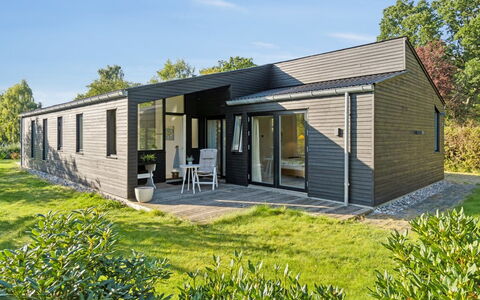 Annlisa - 750M from the Sea: Bois, Toit, Architecture, Domicile, Maison, Chalet, Siding, Dur, Pente, Biens