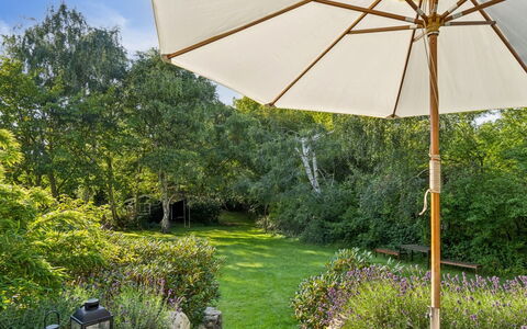 Awenita - 250M from the Sea: Maison, Domicile, Toit, Chalet, Biens, Aménagement Paysager, Batiments Jardin, Siding, Ferme