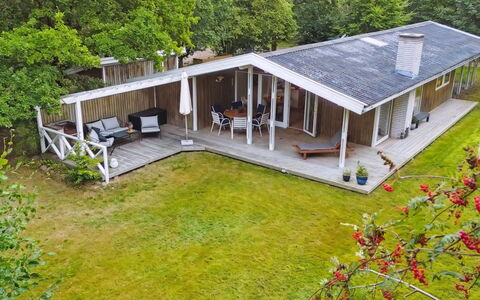 Arto - 1.2Km from the Sea: Domicile, Chalet, Porche, Siding, Ferme, Structure En Plein Air
