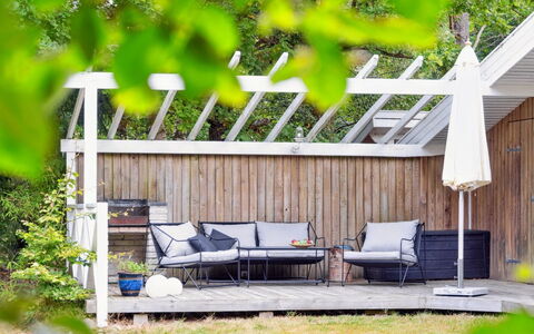 Arto - 1.2Km from the Sea: Domicile, Chalet, Porche, Siding, Ferme, Structure En Plein Air