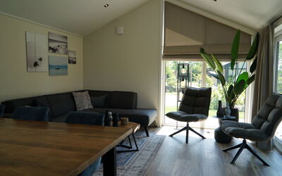 Velthorst 6 100.1: Meubles, Canapé, Table, Bois, Plante, Confort, Salon, Sol, Sol, Canapé-Lit