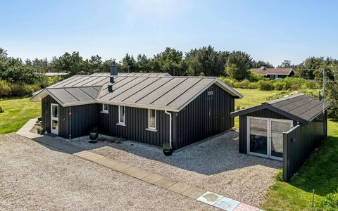 Nadica - 400M from the Sea: Bois, Domicile, Porche, Plate-Forme, Dur, Toit, Tache De Bois, Parquet, Eco Hôtel