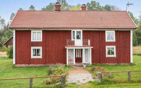 Källehult: Plante, Bâtiment, Ciel, Fenêtre, Arbre, Maison, Lot Terre, Quartier, Design Urbain, Zone Résidentielle