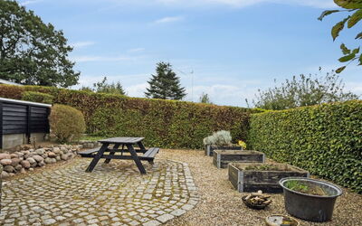 Yngvy - 500M from the Sea