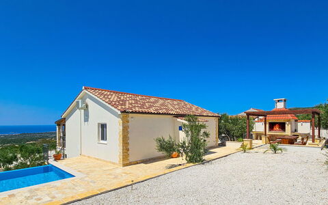 Lynn: Ciel, Plante, Bâtiment, Fenêtre, Maison, Lot Terre, Chalet, Arbre, Immobilier, Paysage