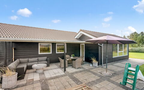 Billa - 450M from the Sea: Chalet, Cabanon, Cabane, Ferme, Prairie, Cabane, Grange, Cabane En Rondins, Batiments Jardin