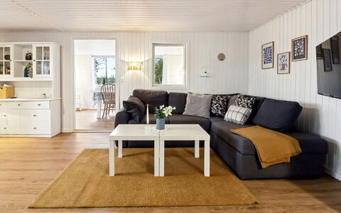 Knud - 2.5Km from the Sea: Toit, Maison, Domicile, Chalet, Porte, Siding, Plate-Forme, Porche, Planche, Dur