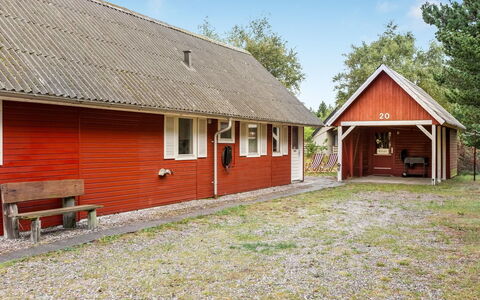 Knud - 2.5Km from the Sea: Toit, Maison, Domicile, Chalet, Porte, Siding, Plate-Forme, Porche, Planche, Dur
