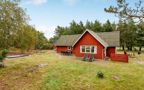 Knud - 2.5Km from the Sea: Toit, Maison, Domicile, Chalet, Porte, Siding, Plate-Forme, Porche, Planche, Dur