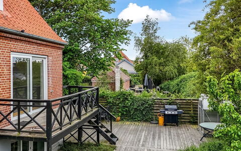 Anetta - 300M from the Sea: Bois, Domicile, Porche, Plate-Forme, Dur, Toit, Tache De Bois, Parquet, Eco Hôtel
